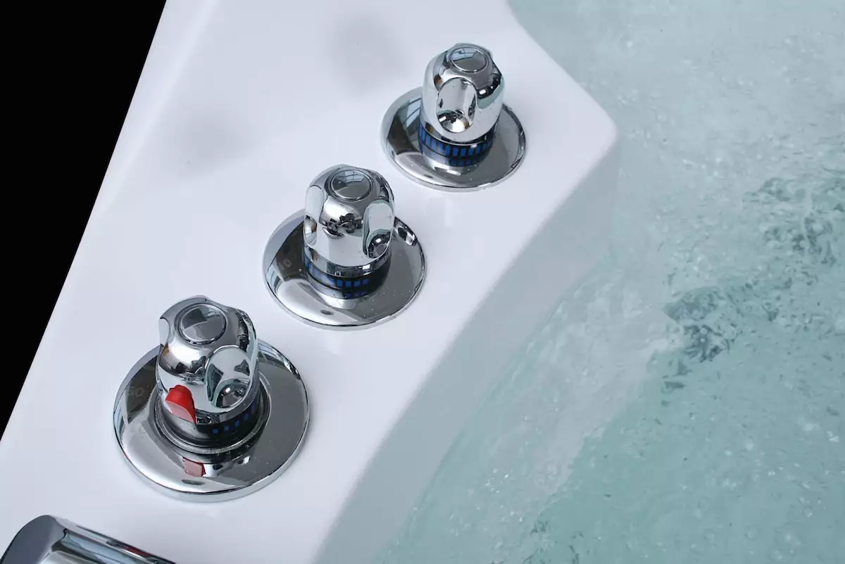 Whirlpool Milano 172x172cm