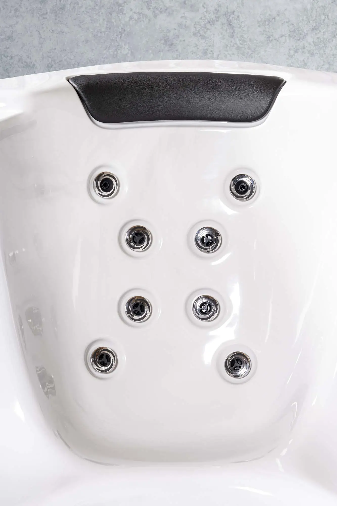 American Outdoor Whirlpool Milano Sterling Silver / Grey