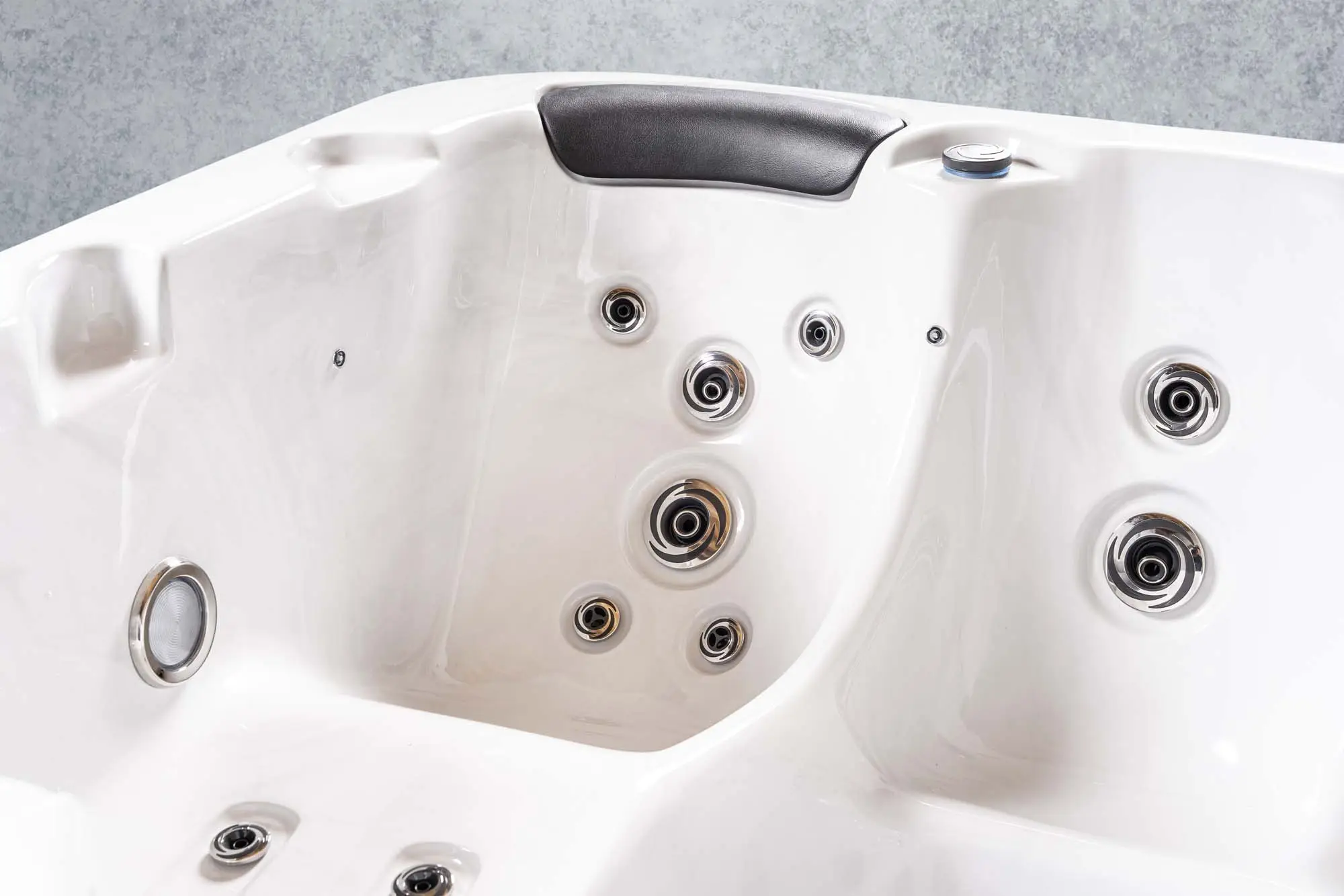 American Outdoor Whirlpool Milano Sterling Silver / Grey